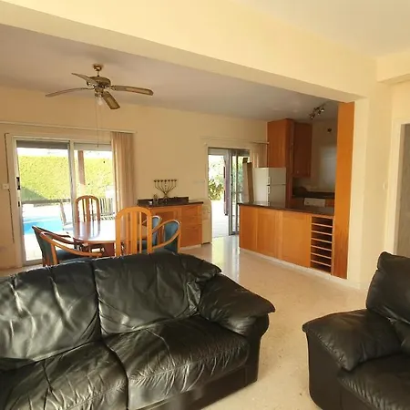 Villa Victoria 400 Meters To The